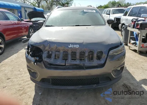 2019 Jeep Cherokee Latitude Plus z USA, uszkodzony, nr VIN 1C4PJLLB1KD301463